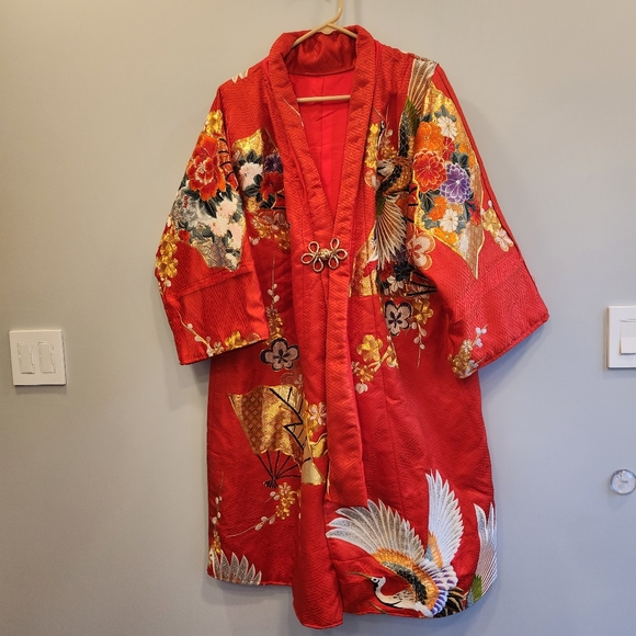 Kimono Heavily Embroidered - Picture 8 of 16